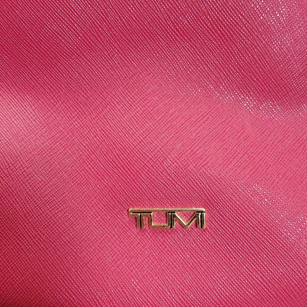 TUMI Varek Park Tote – Raspberry - Full Leather Laptop/Work Bag Style 734421RASP - Picture 3 of 16